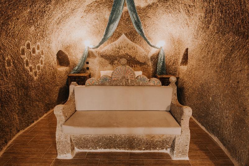 Holiday Cave Hotel Гореме Экстерьер фото